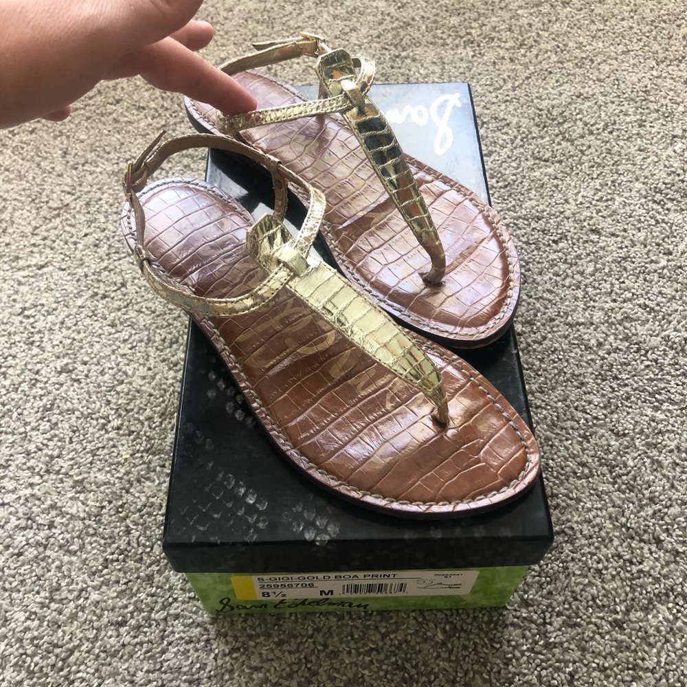 Gold Gigi thong sandals 8.5 Sam Edelman